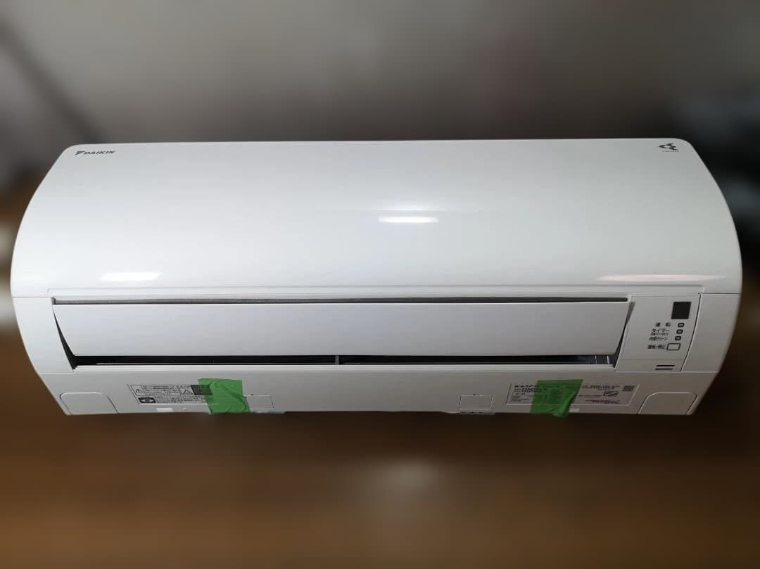 神奈川県内は無料工事、配送付き、室外機セッ)ダイキン8畳 2022年式 保証あり