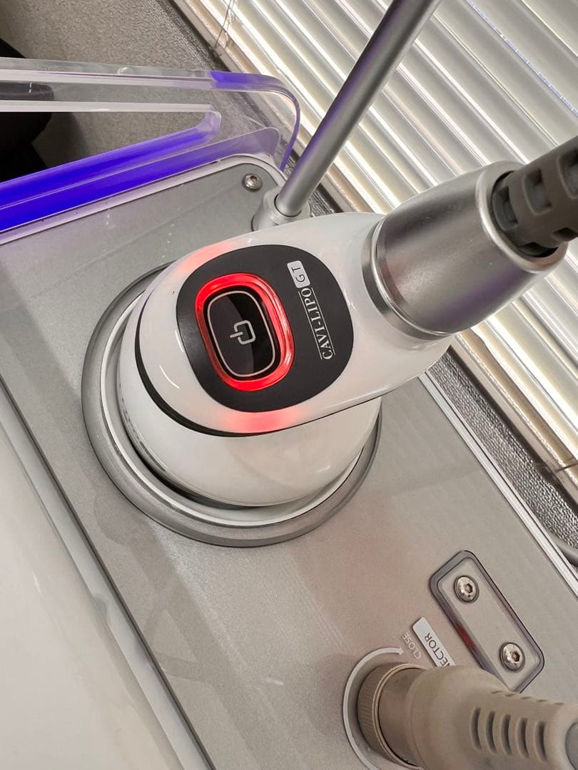 CAVILIPO GT キャビリポGT超音波痩身機器　送料込み　NATSU