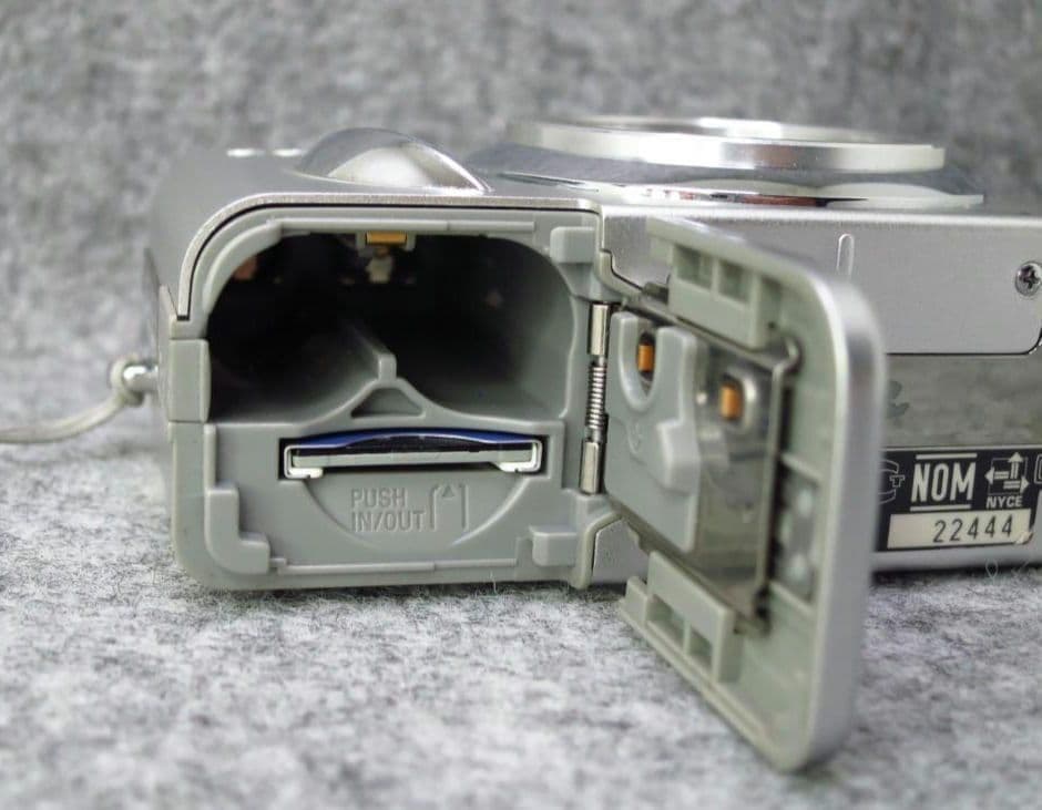 Sony サイバーショット　DSC-W7