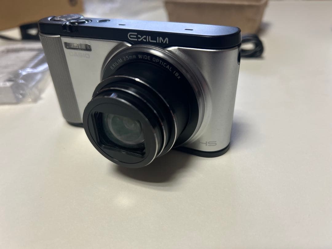 CASIO EXILIM EX-ZR1600 コンパクトデジタルカメラ