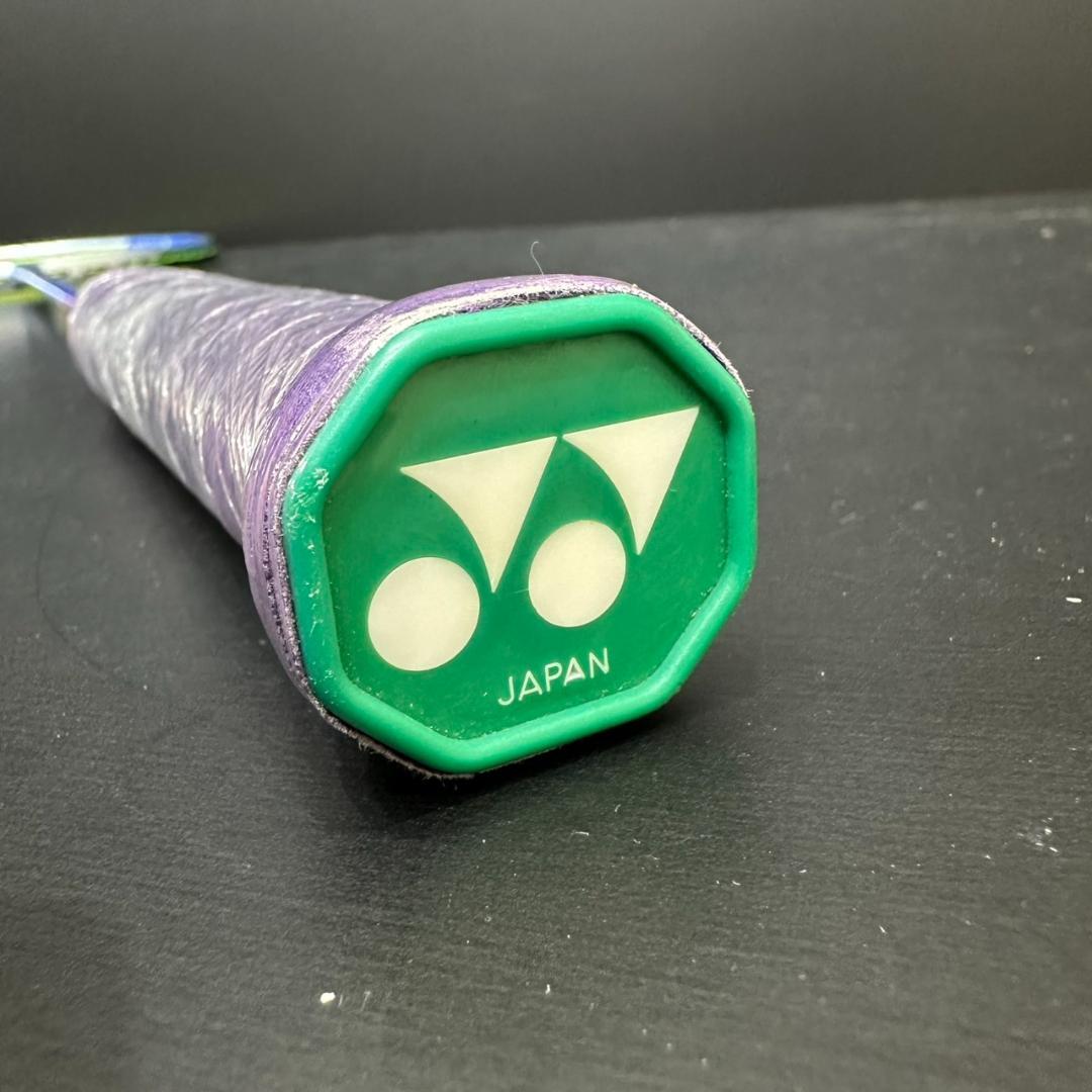 YONEX　ヨネックス　バトミントンラケット　デュオラ１０　MO-49