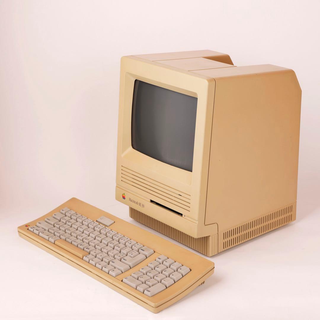 Macintosh SE/30 本体＋キーボード ジャンク品