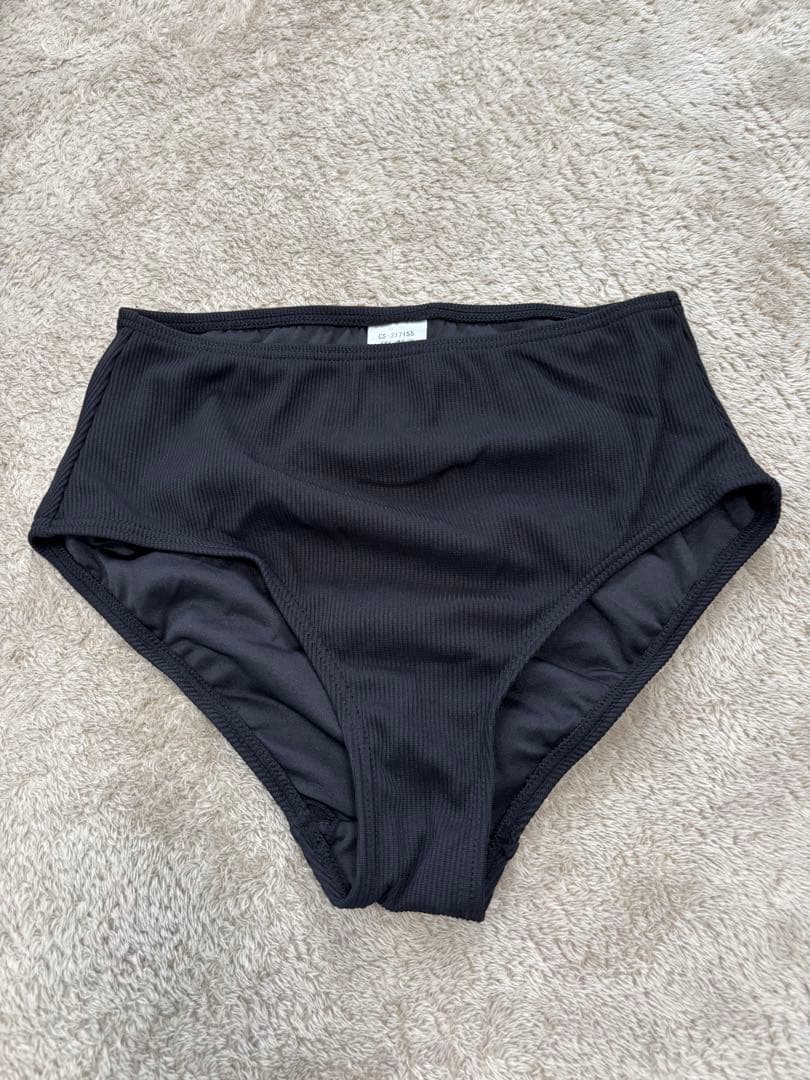 福田麻琴さんコラボ リブ素材のスイムウェア3点セット＜ブラック＞➕レギンス