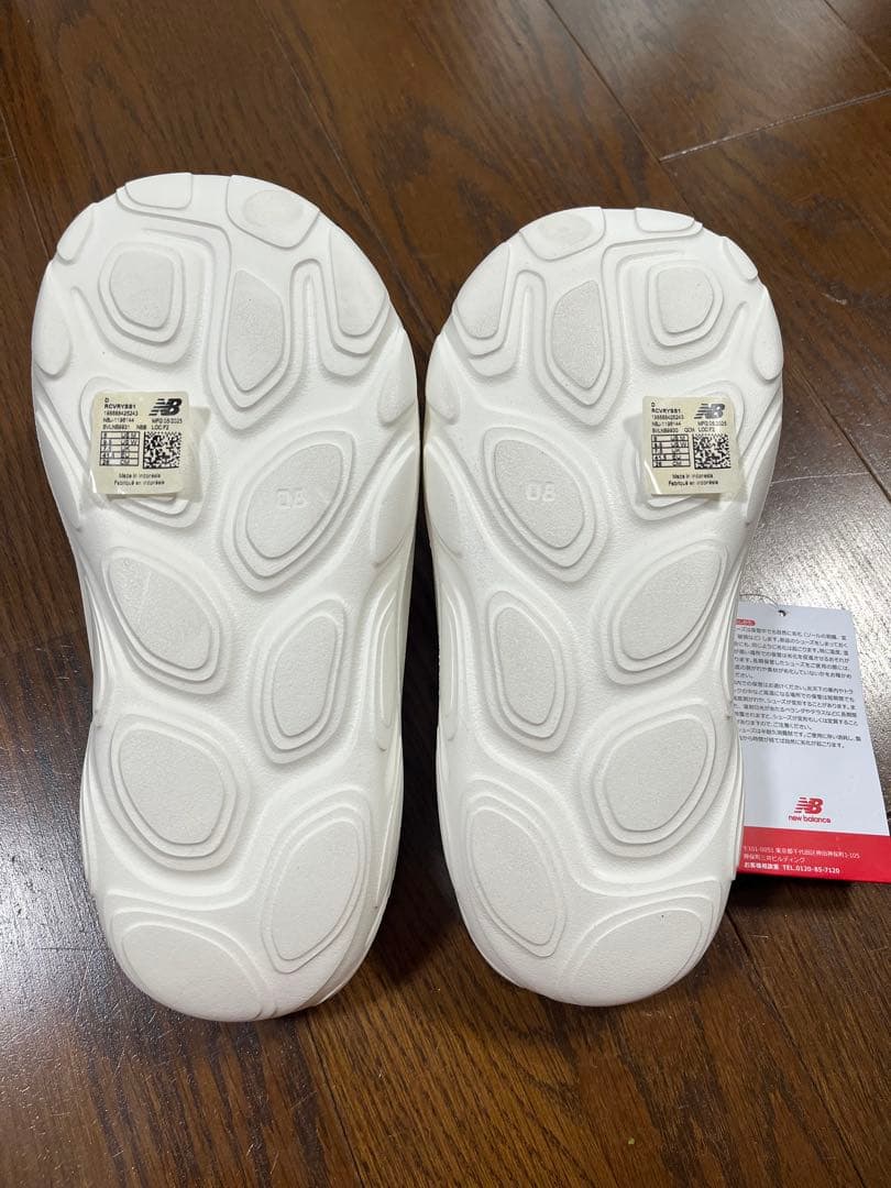 ニューバランス リカバリーサンダル ホワイト 大谷翔平