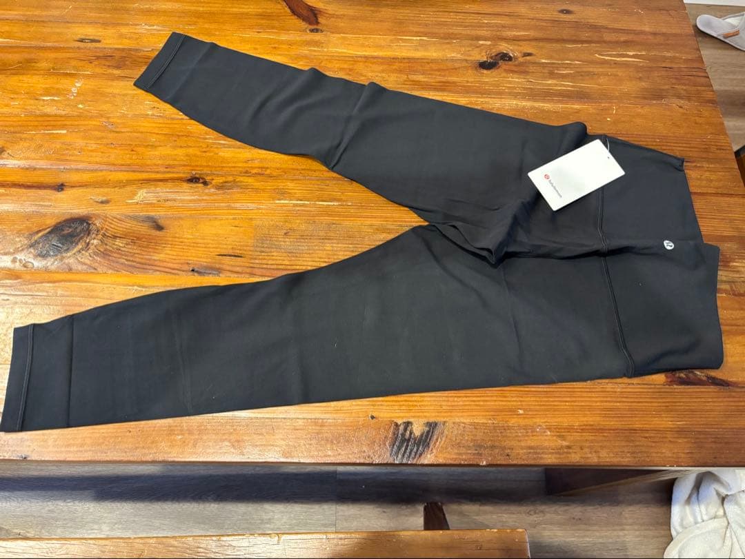 ルルレモン Alignハイライズパンツ 25インチ lululemon アライン