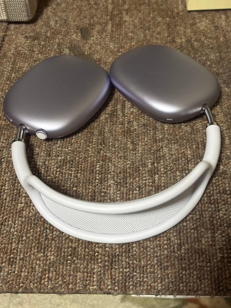 AirPods本体 シルバー オーバーイヤータイプ