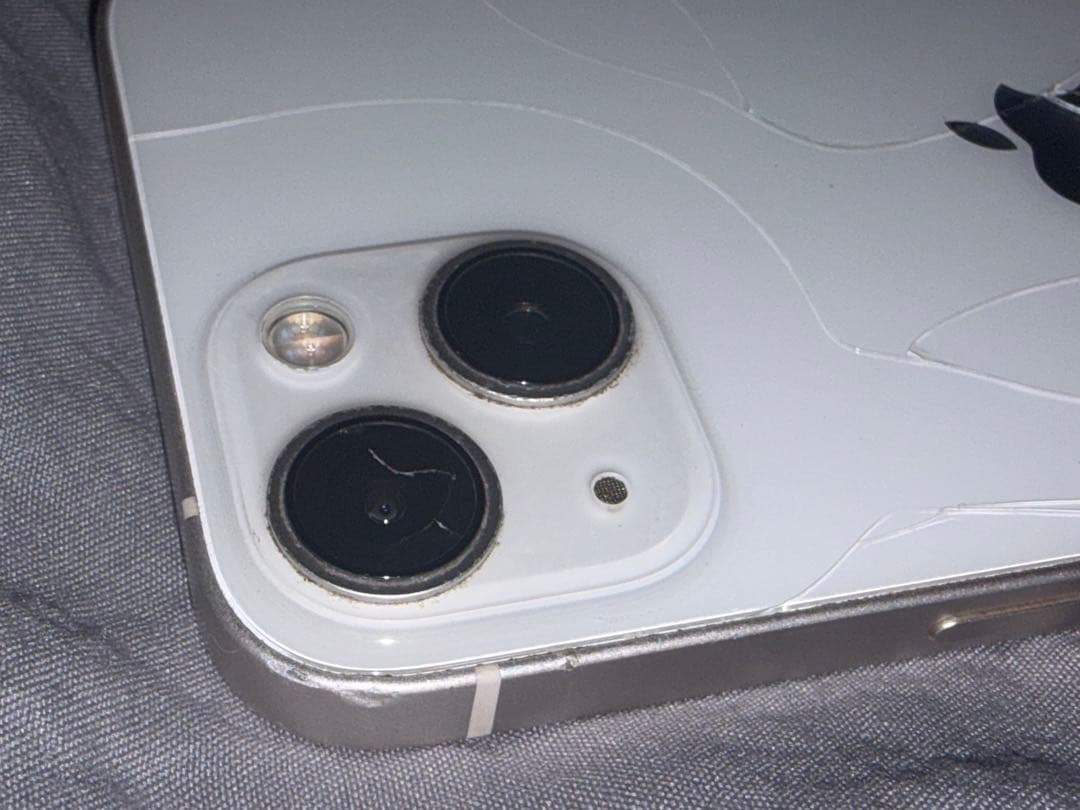 iPhone13 ホワイト 256GB 初期化済み