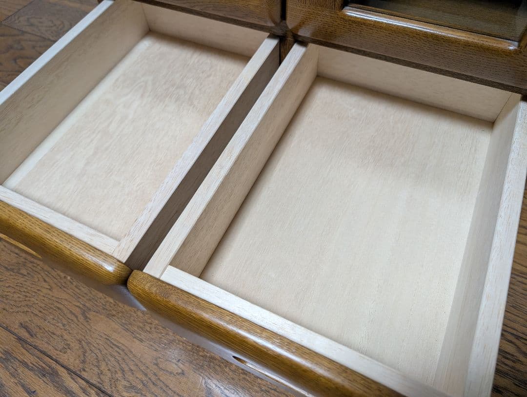 浜本工芸 木製 ガラス扉付キャビネット