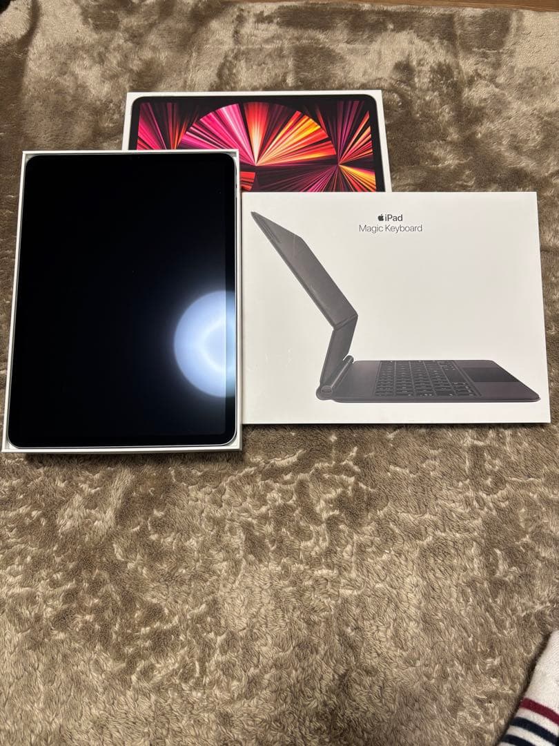Apple iPad Pro 256G 11インチ (第３世代)スペースグレー