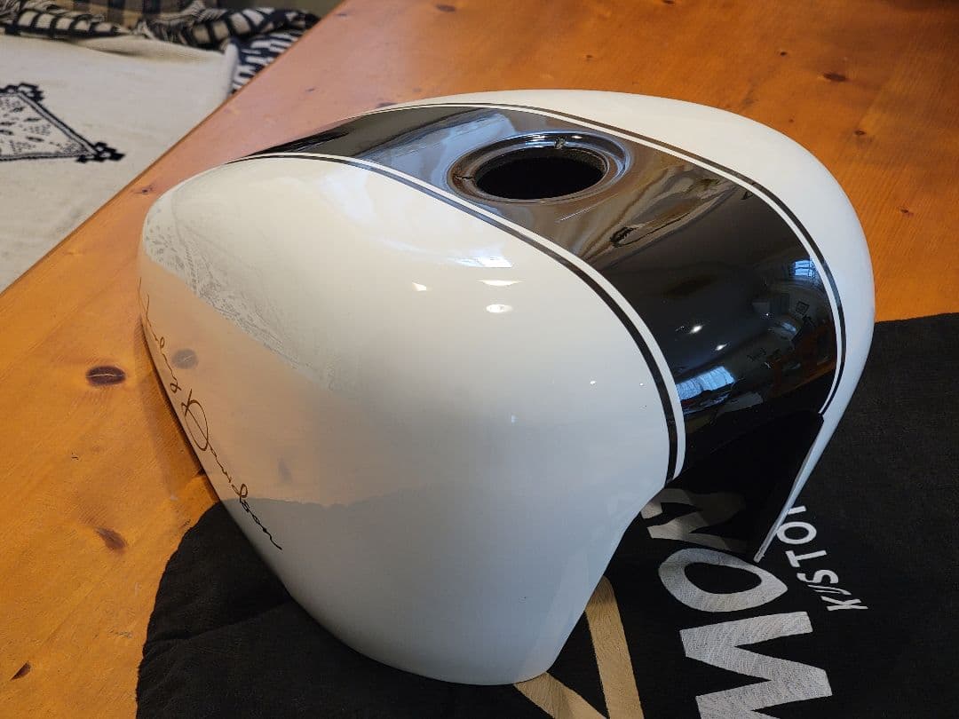 サイモンカスタム タンクカバー　ハーレースポーツスター XL1200Xなど