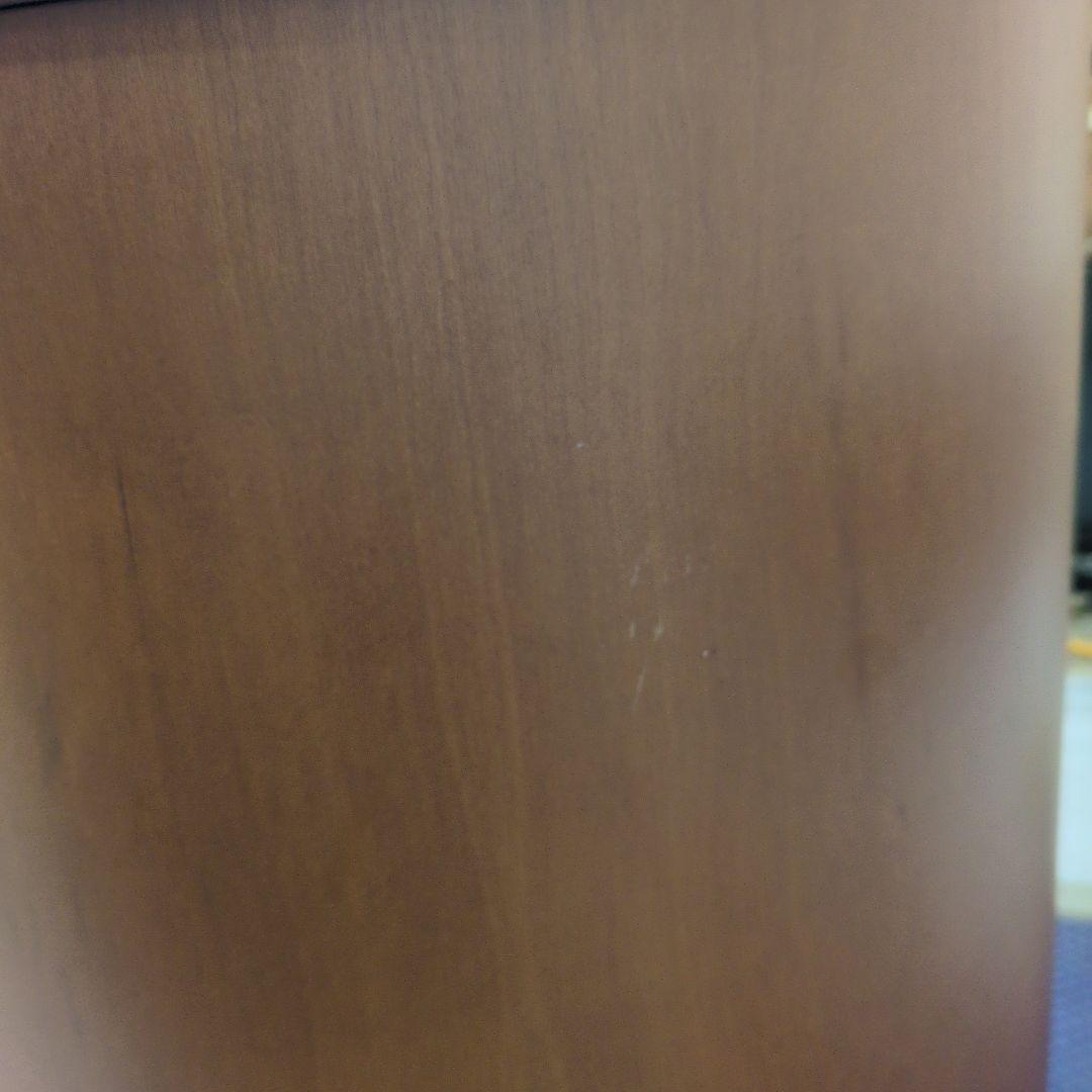 Poliform ベッドサイドキャビネット　イタリア製