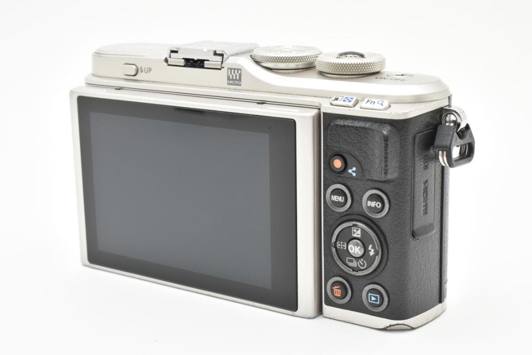 OLYMPUS E-PL9 ボディ オリンパス ミラーレス一眼カメラ