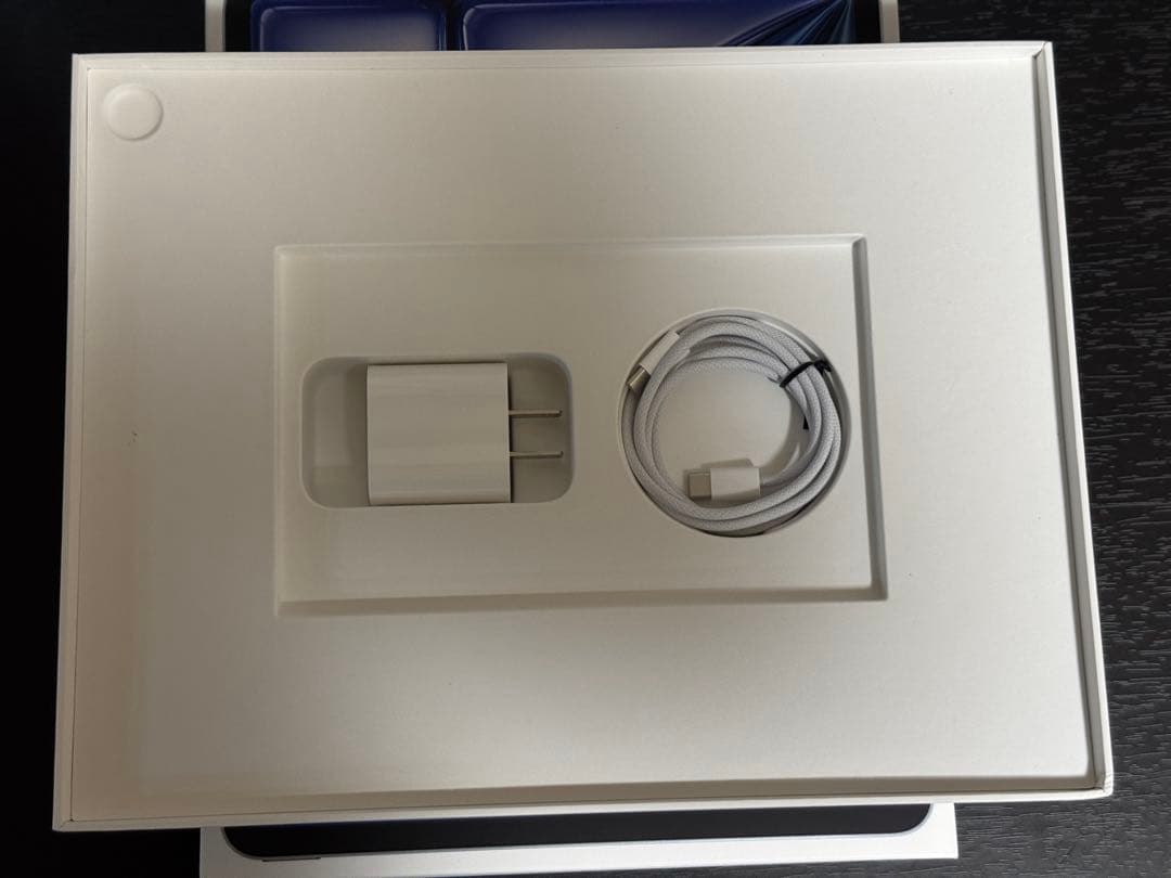 13インチiPad Air M3 Wi-Fiモデル 128GB -ブルー　極美品