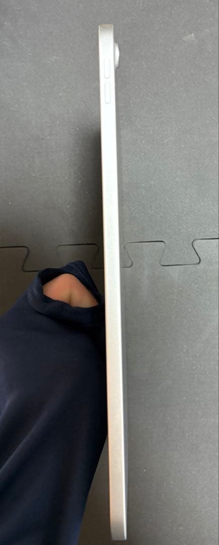 【中古】iPad (A16/第11世代) 128GB シルバー Wi-Fi