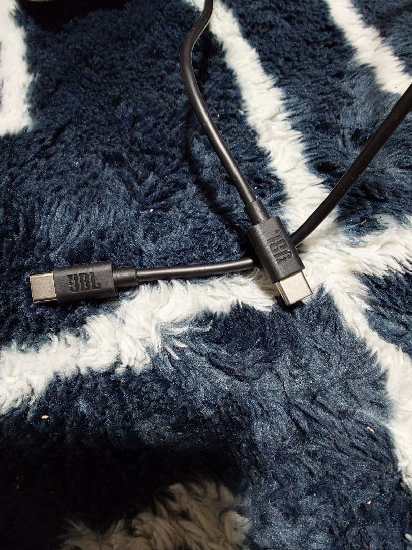 tourpro3 ワイヤレスイヤホンケースとケーブルセット