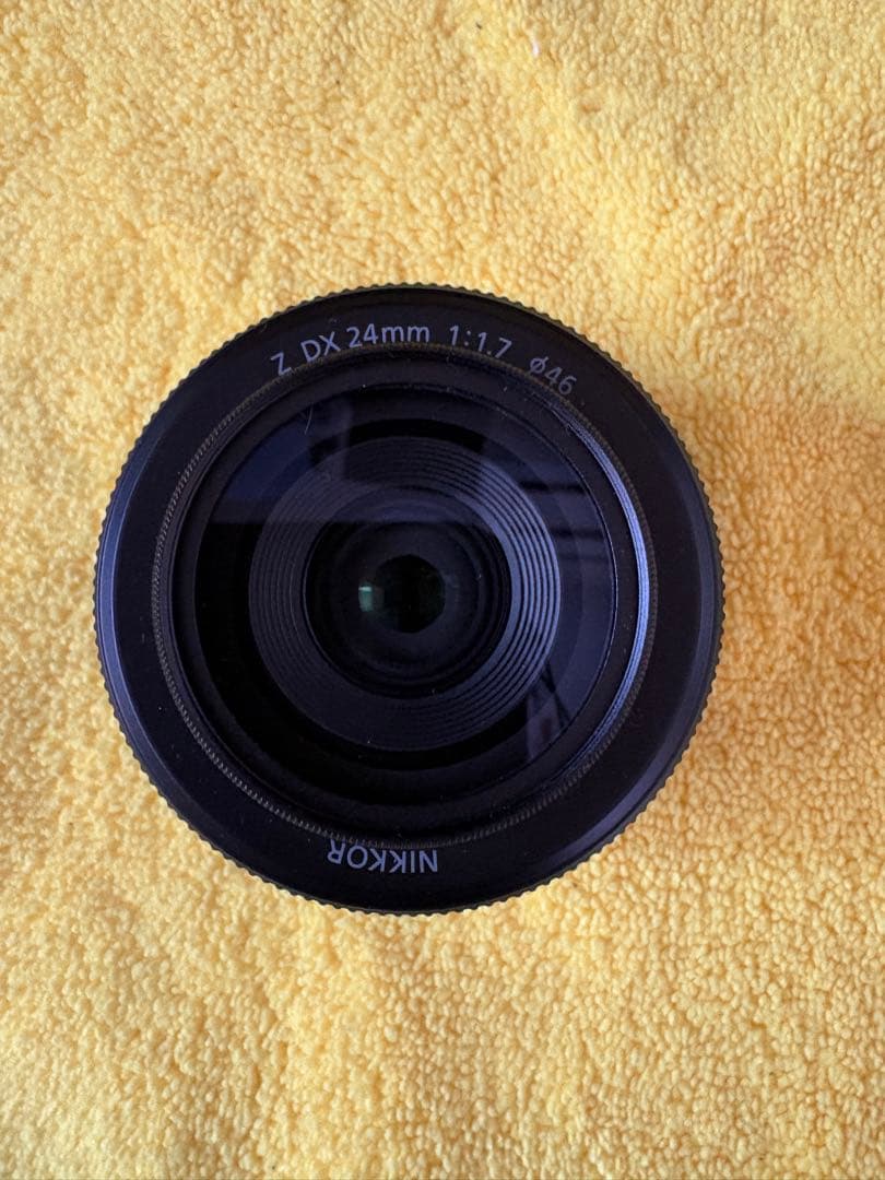 【新品同様】NIKKOR Z DX 24mm f/1.7 レンズフィルタ付