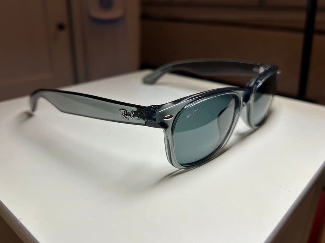 Ray-Ban 偏光サングラス グレー　RB2132-F