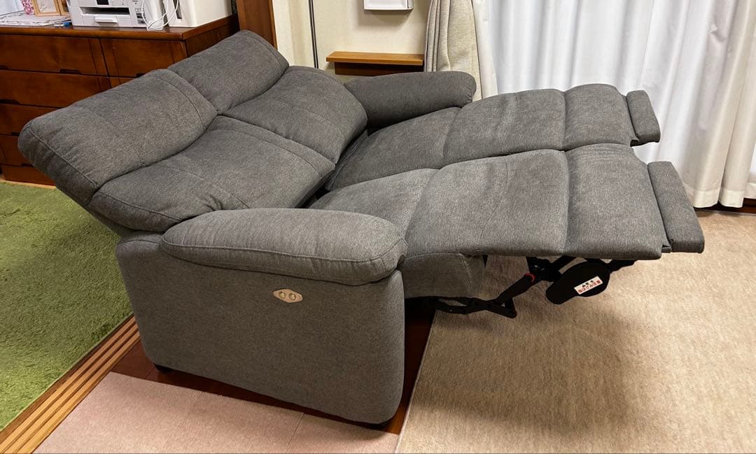 【送料込み】ニトリ　電動リクライニングソファ　２人掛け用