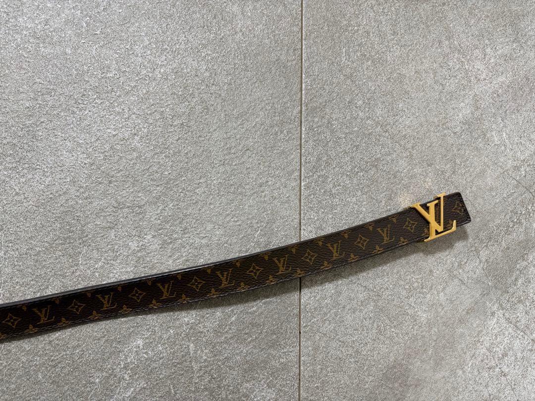 ルイ・ヴィトン モノグラム ベルト