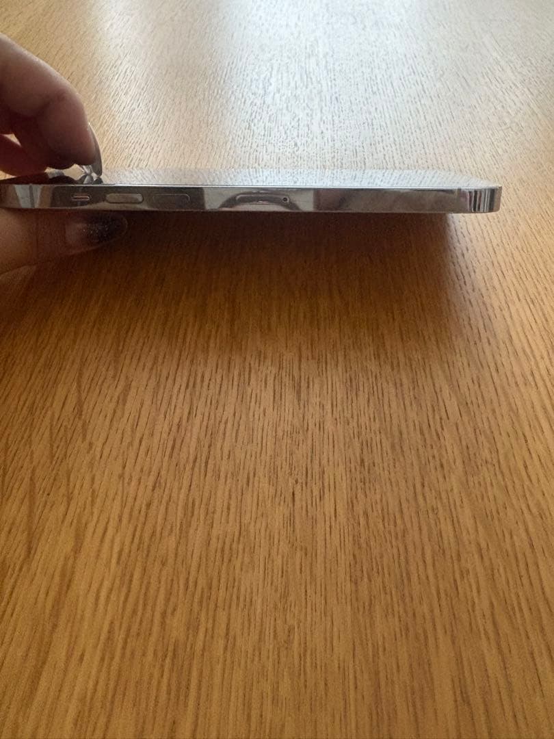 Apple iPhone 14 Pro Max ブラック 本体 背面割れあり