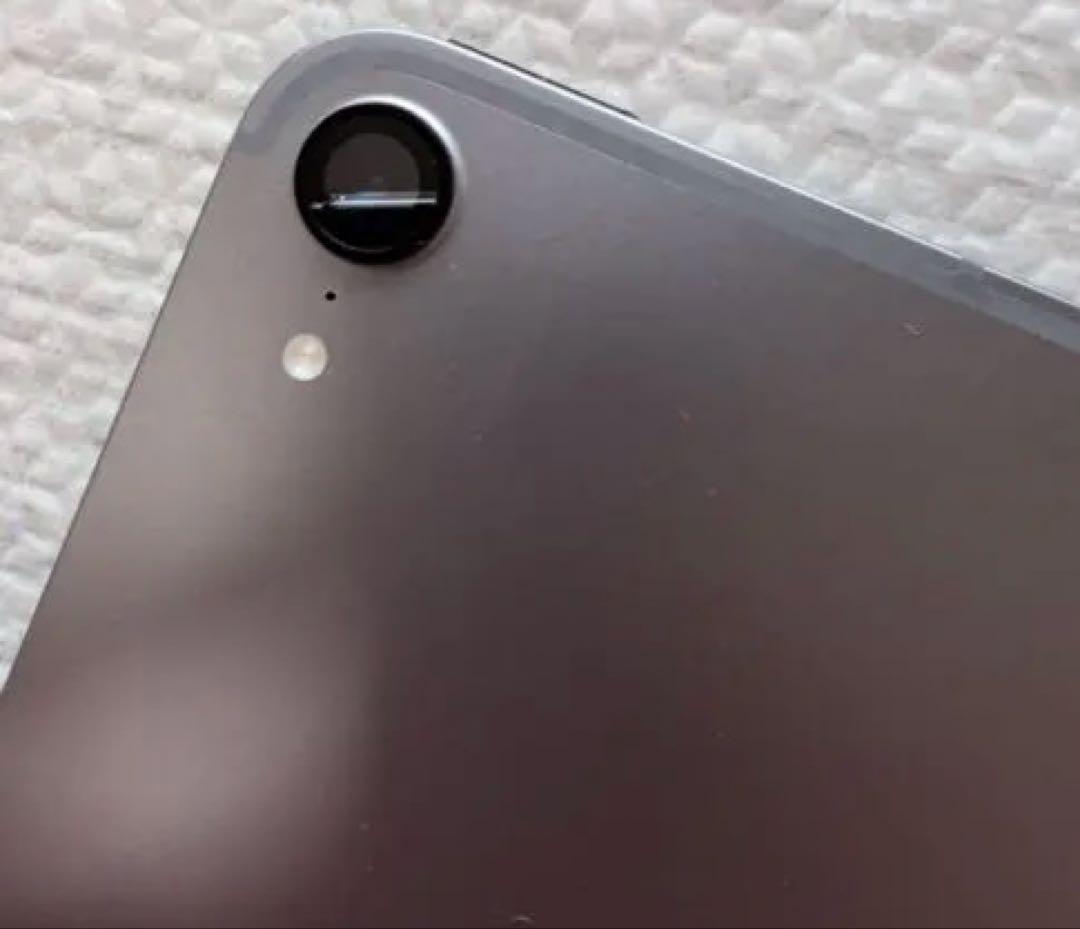 iPad mini (第7世代) 本体　スペースグレイ　セルラー