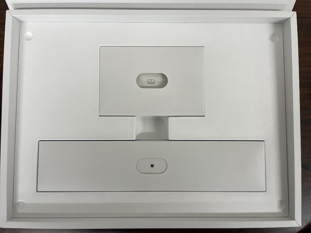 ⑨M1 Microsoft Surface Laptop 5 R2I-00020