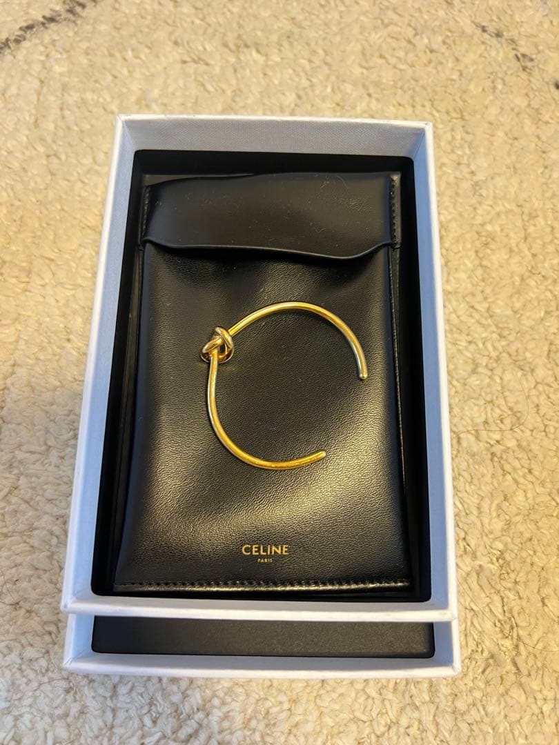 【週末値下げ】CELINE ノット エクストラシンブレスレット