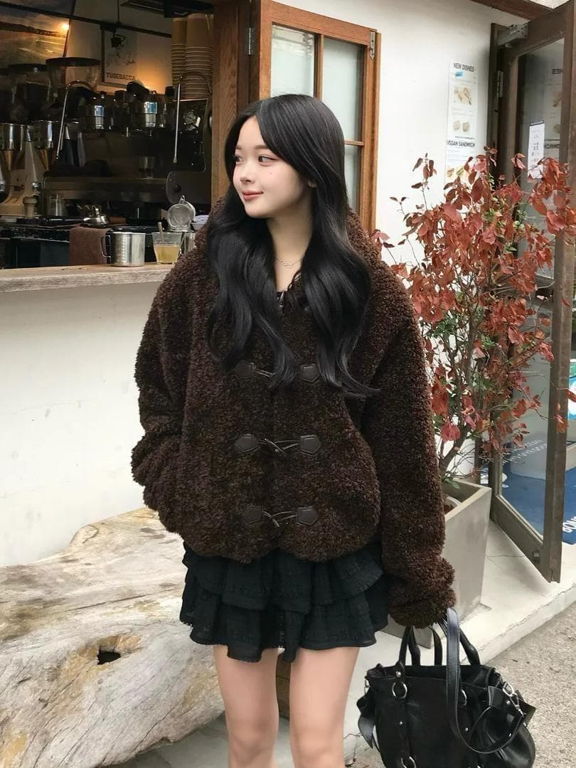 emmy同型 プードルファータッチボタンコート