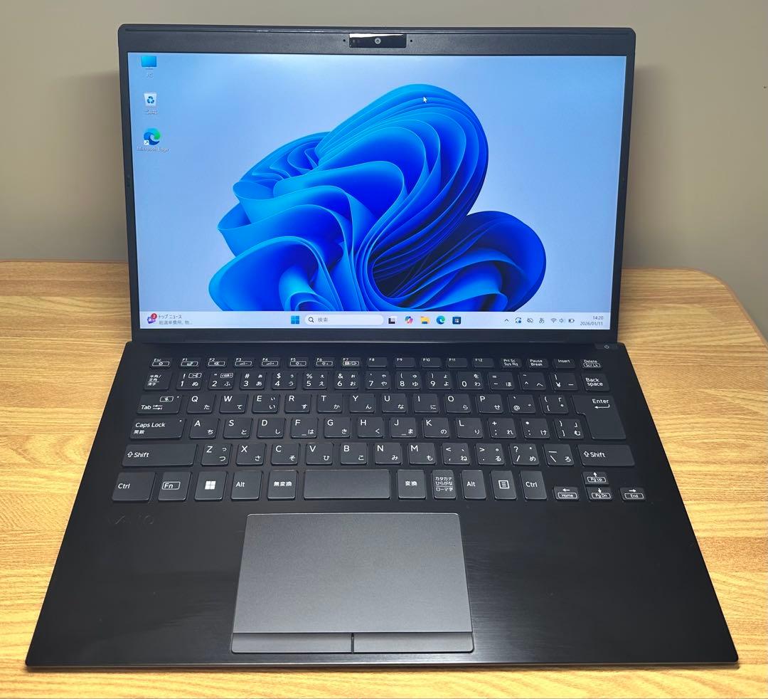 良品 VAIO Core i7gen11,画面 14inch 4K,メモ32Gb
