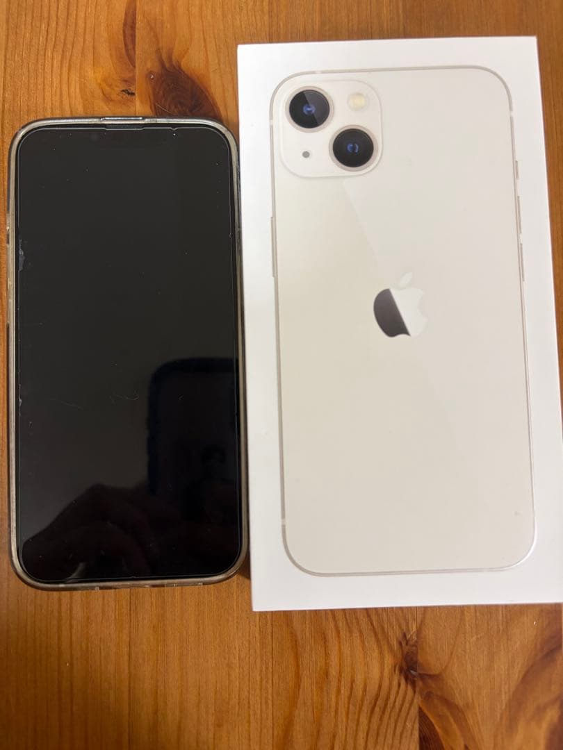 iPhone13 128GBスターライト　SIMフリー箱付即発送