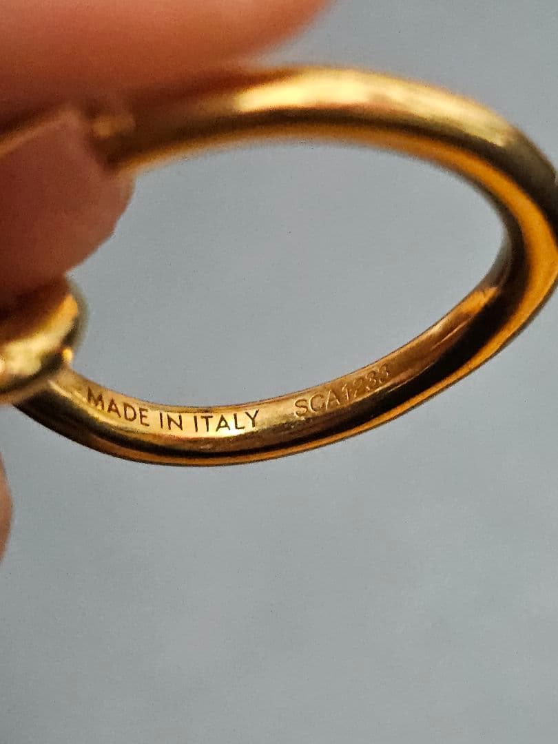 CELINE ノットデザイン フープピアス