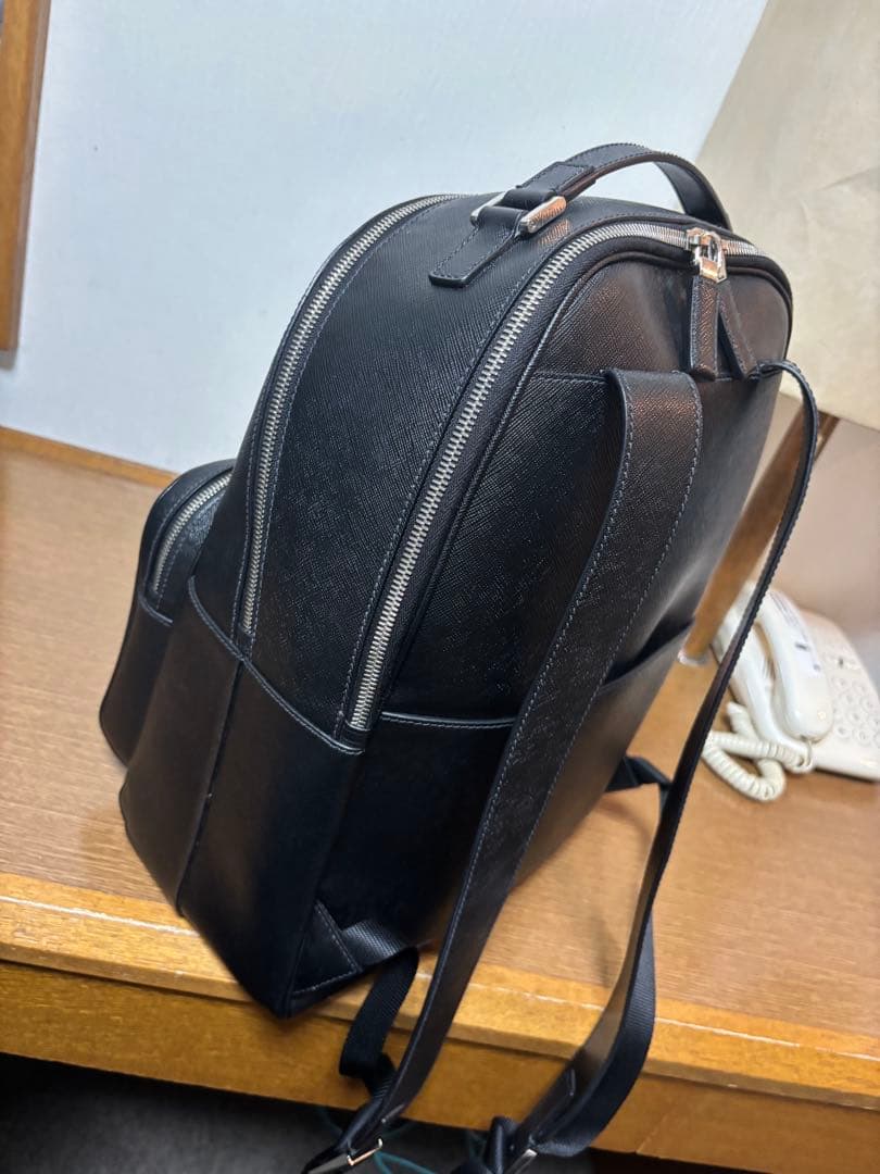 セール中 PRADA プラダ リュック サフィアーノレザー RFID認証済 黒