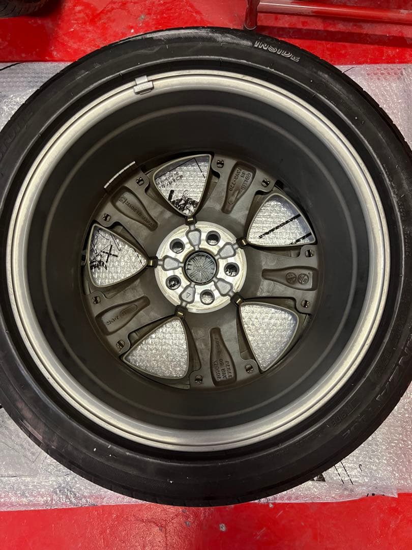 プリウス50ホイール4本