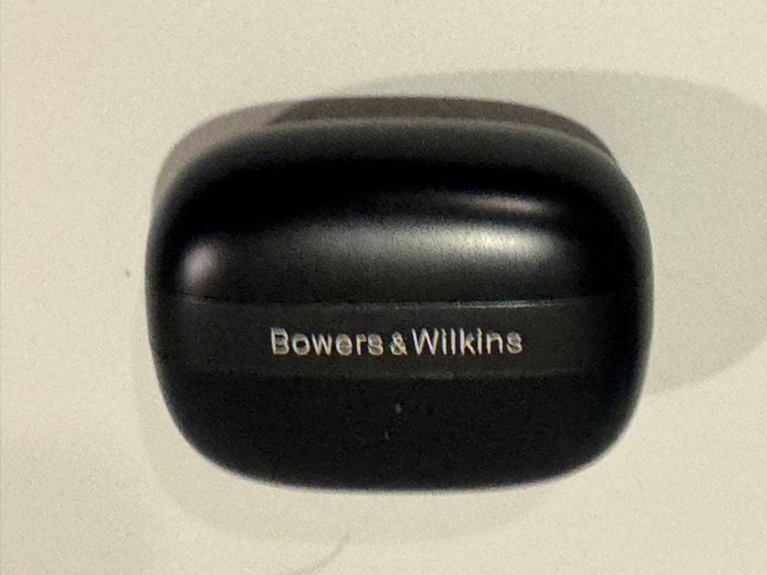Bowers & Wilkins Pi8 ブラック　ワイヤレスイヤホン