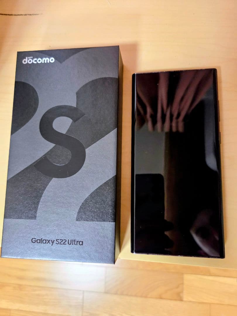 docomo Galaxy S22 Ultra 本体 ブラック