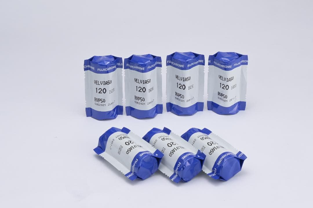 ベルビア50 (フジクローム)ブローニー120　７本