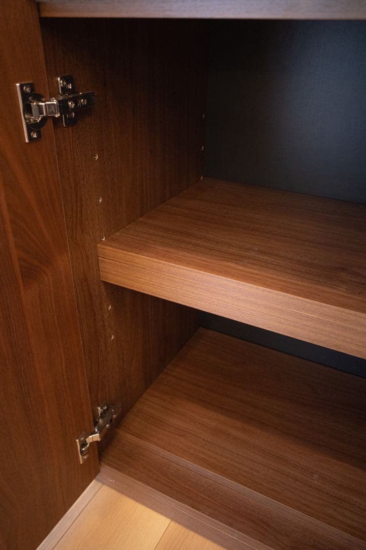 ⭐︎値下げ 3月23日まで出品 【美品】木製食器棚 ガラス扉付き