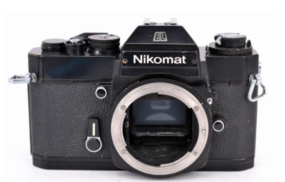 Nikon Nikomat EL 35mm フィルム一眼レフカメラ＋レンズ