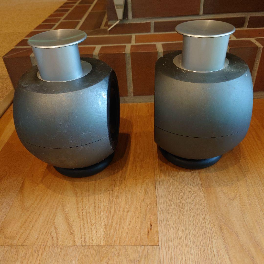 Bang&Olufsen バング＆オルフセン　BeoLab3