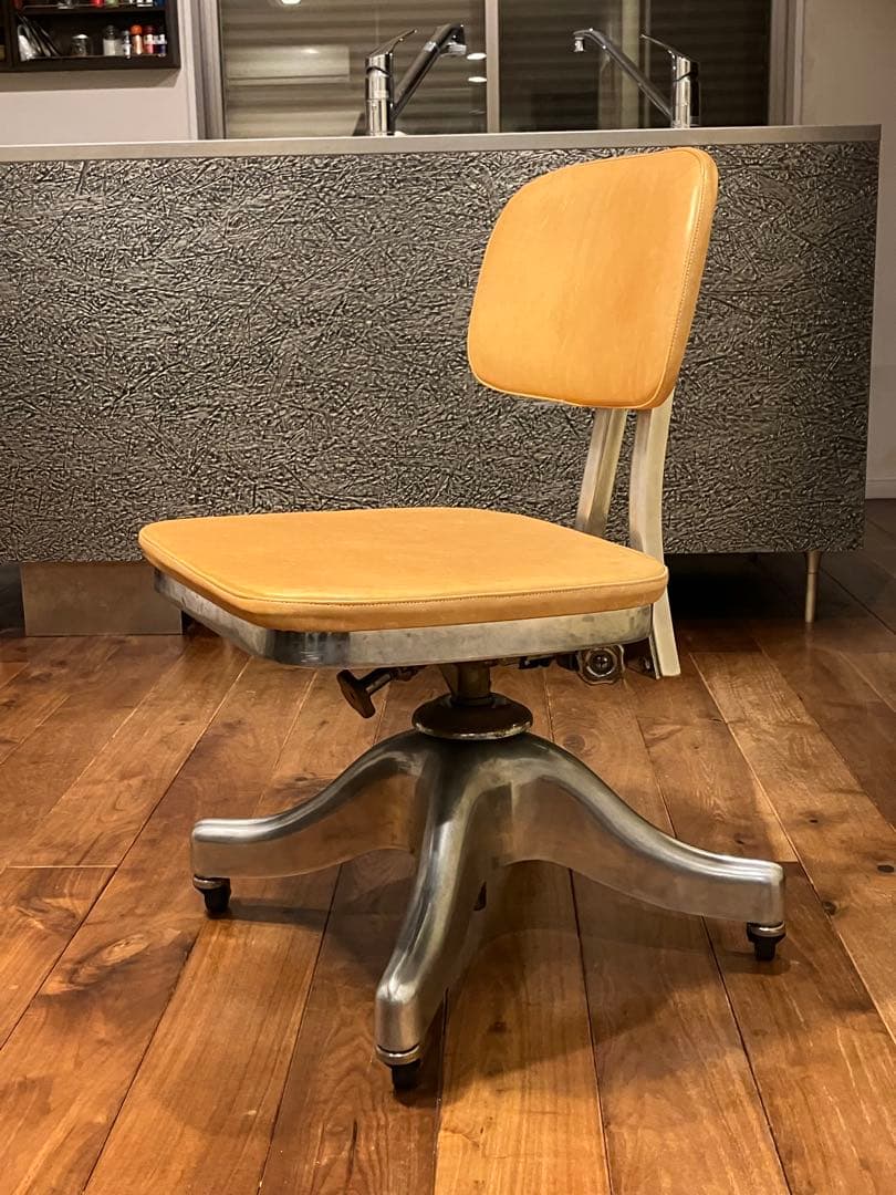 ひ*る様 ショウウォーカー　ヴィンテージチェア