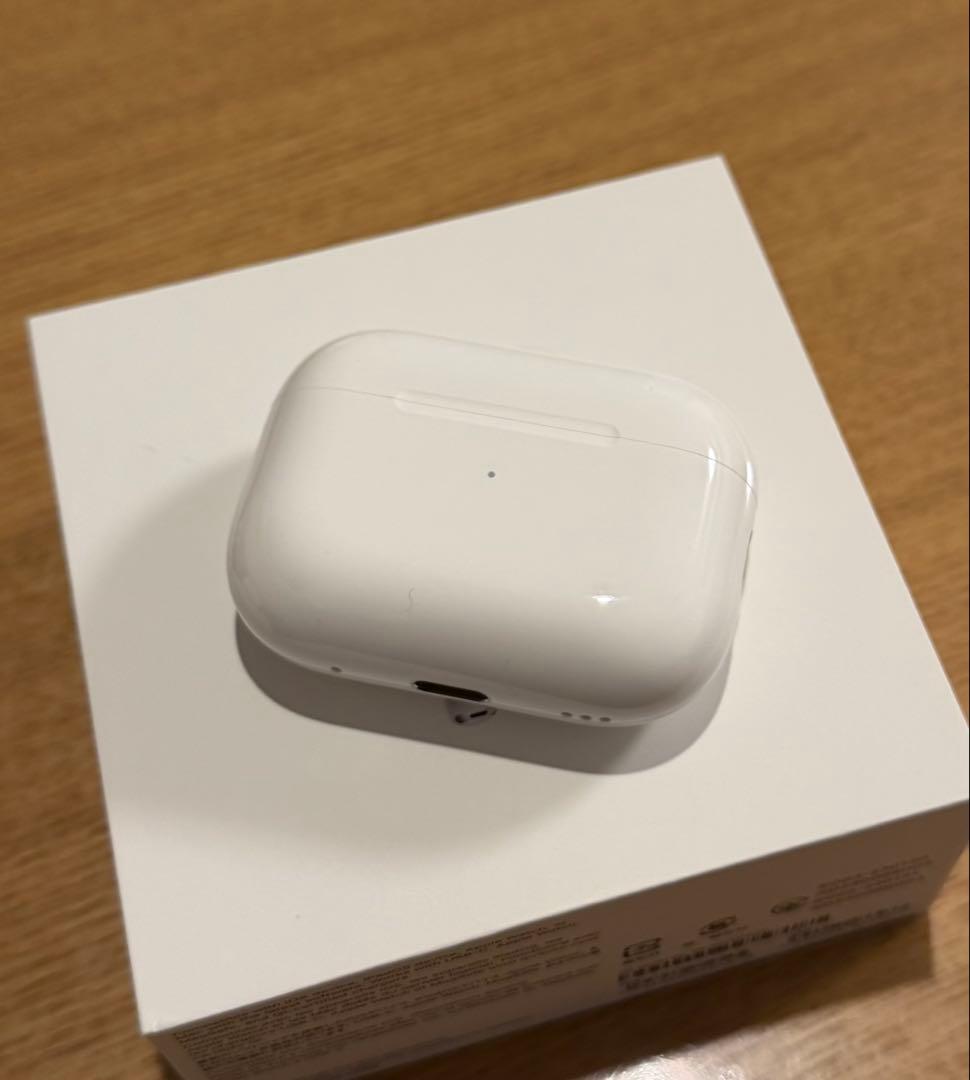 AirPods Pro 第2世代 タイプC　PITAKAケース付き