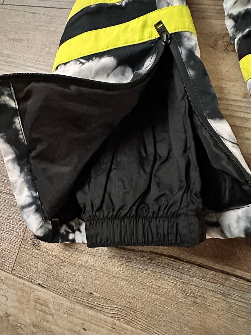 美品DIESEL-KIDスキーコレクションサイズ4 110 スキーウェアこども