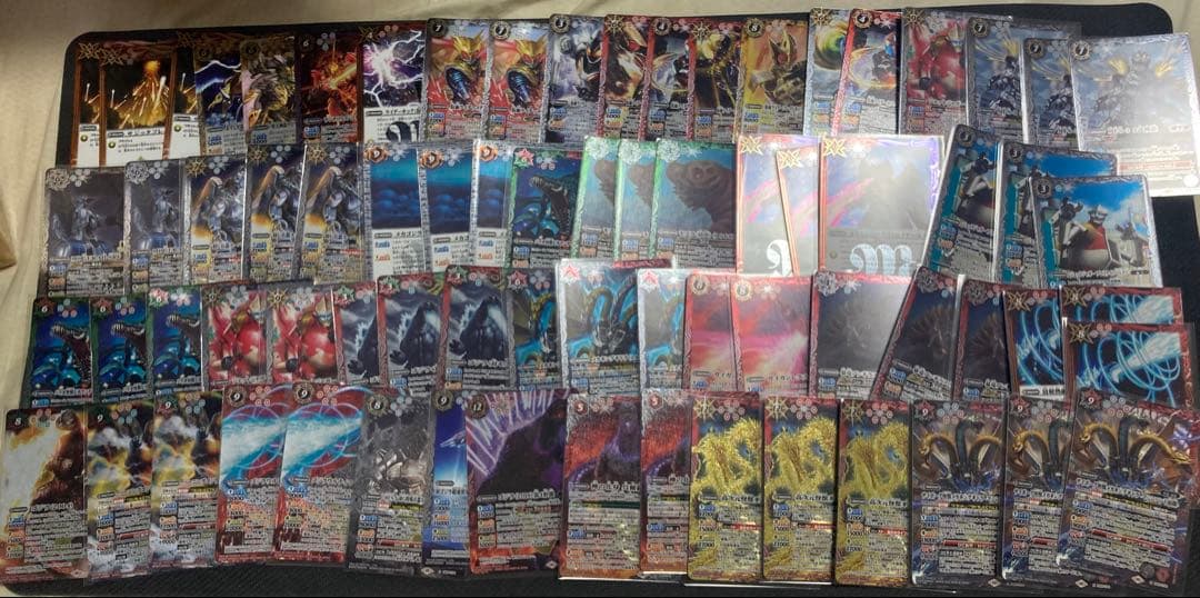 引退品　バトスピ レアカードなど多数　ゴジラ　シークレット　ギドラ