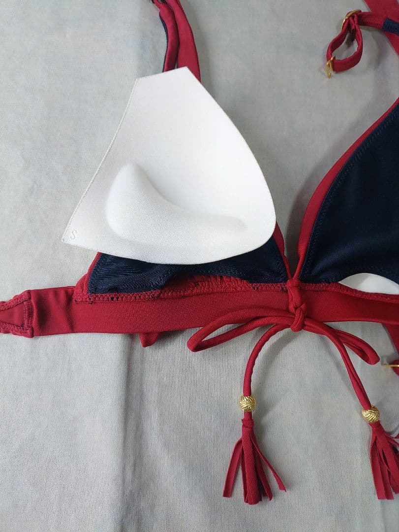 サンアイ Ai ノンワイヤービキニ 7M 試着のみ ショーツ、カップセット