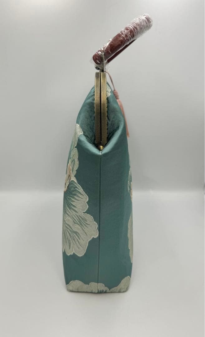 ハンドメイド　大きながま口バッグ　ボタン#59