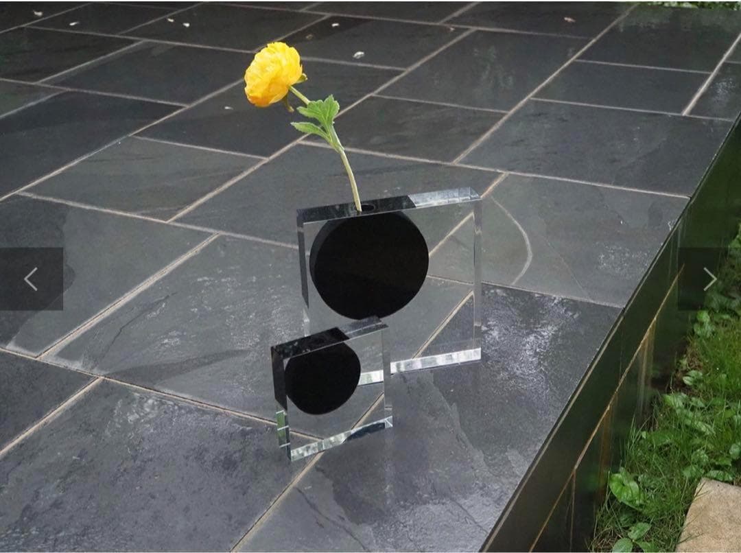 ★未使用品★　WAAZWIZ ワーズウィズ SPHER L フラワーベース　花瓶