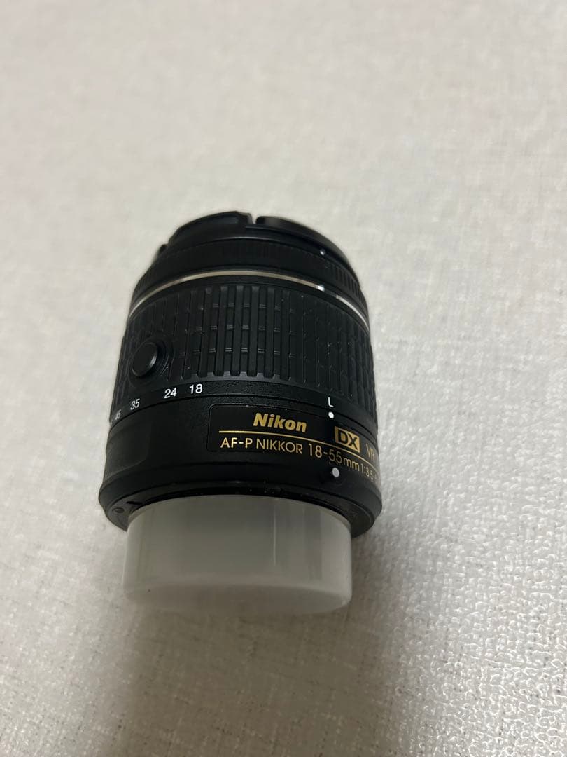 Nikon D5600 デジタル一眼レフカメラ