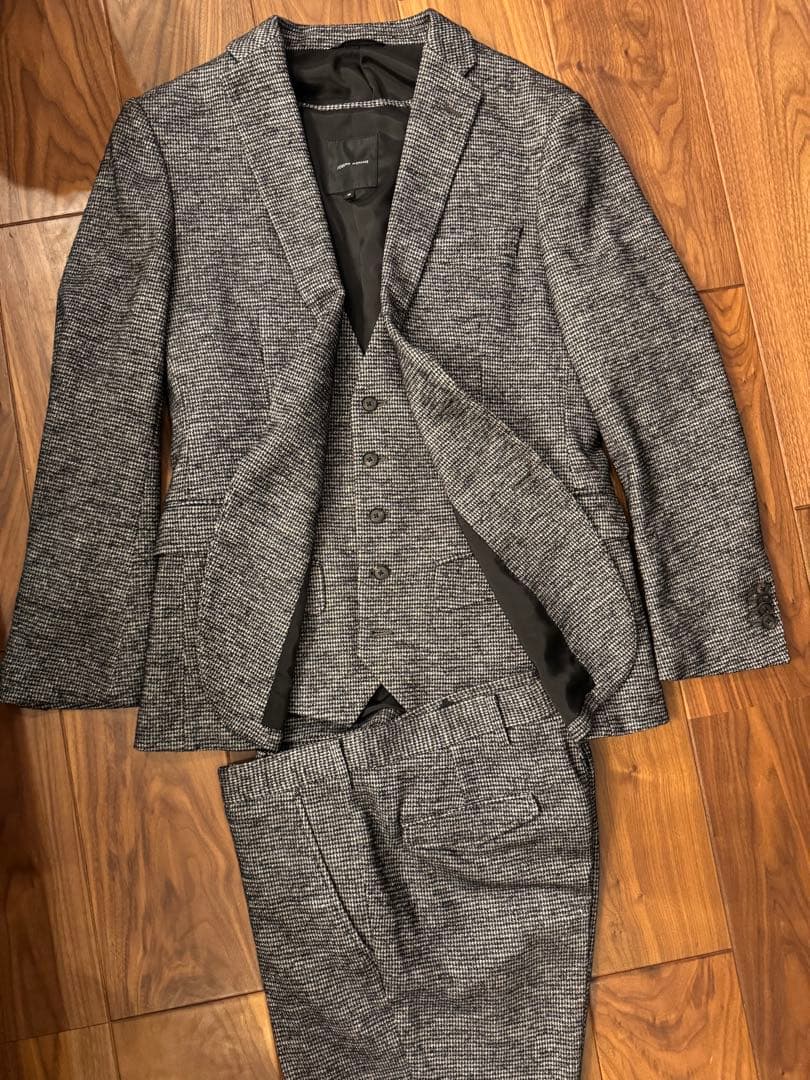 ジョセフオム　秋冬スリーピーススーツ