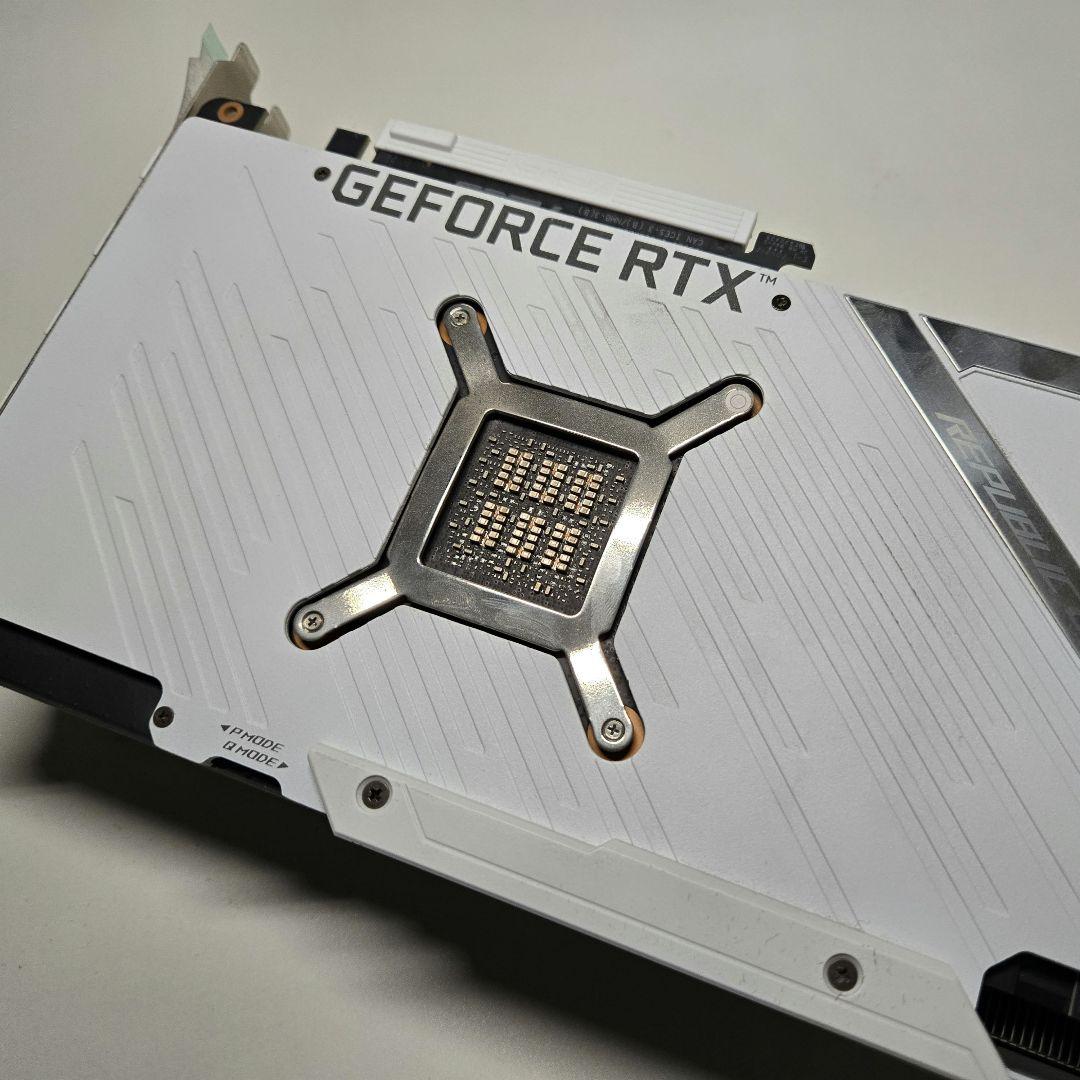 グラフィックボード・グラボ・ビデオカード ASUS ROG STRIX RTX3080 O10G WHITE