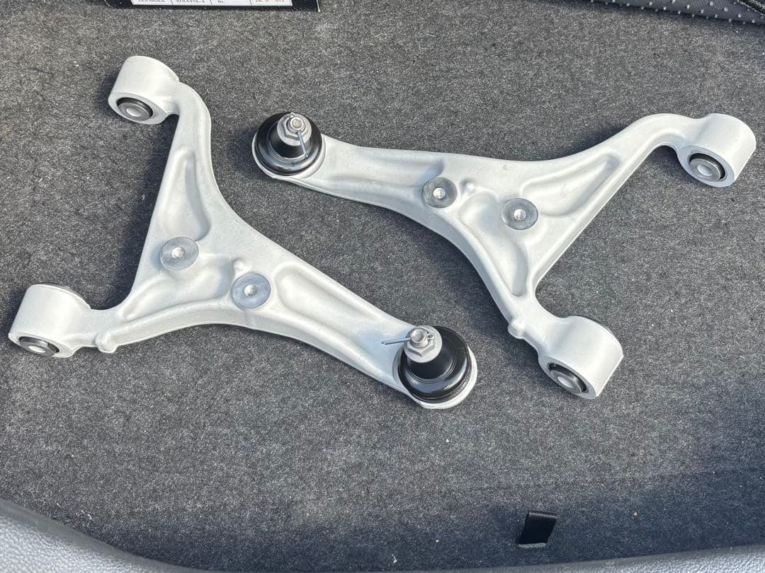 m35ステージア　リアアッパー